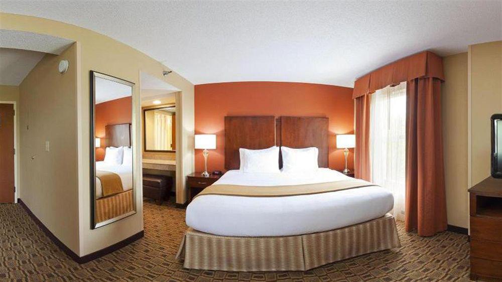 Comfort Suites Near Birkdale Village- Huntersville Exterior foto
