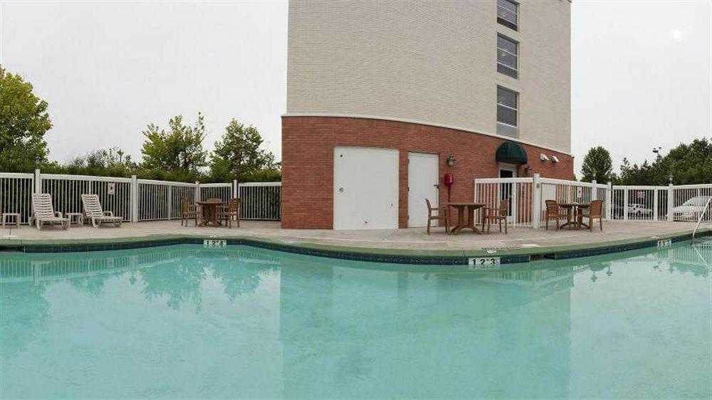 Comfort Suites Near Birkdale Village- Huntersville Exterior foto
