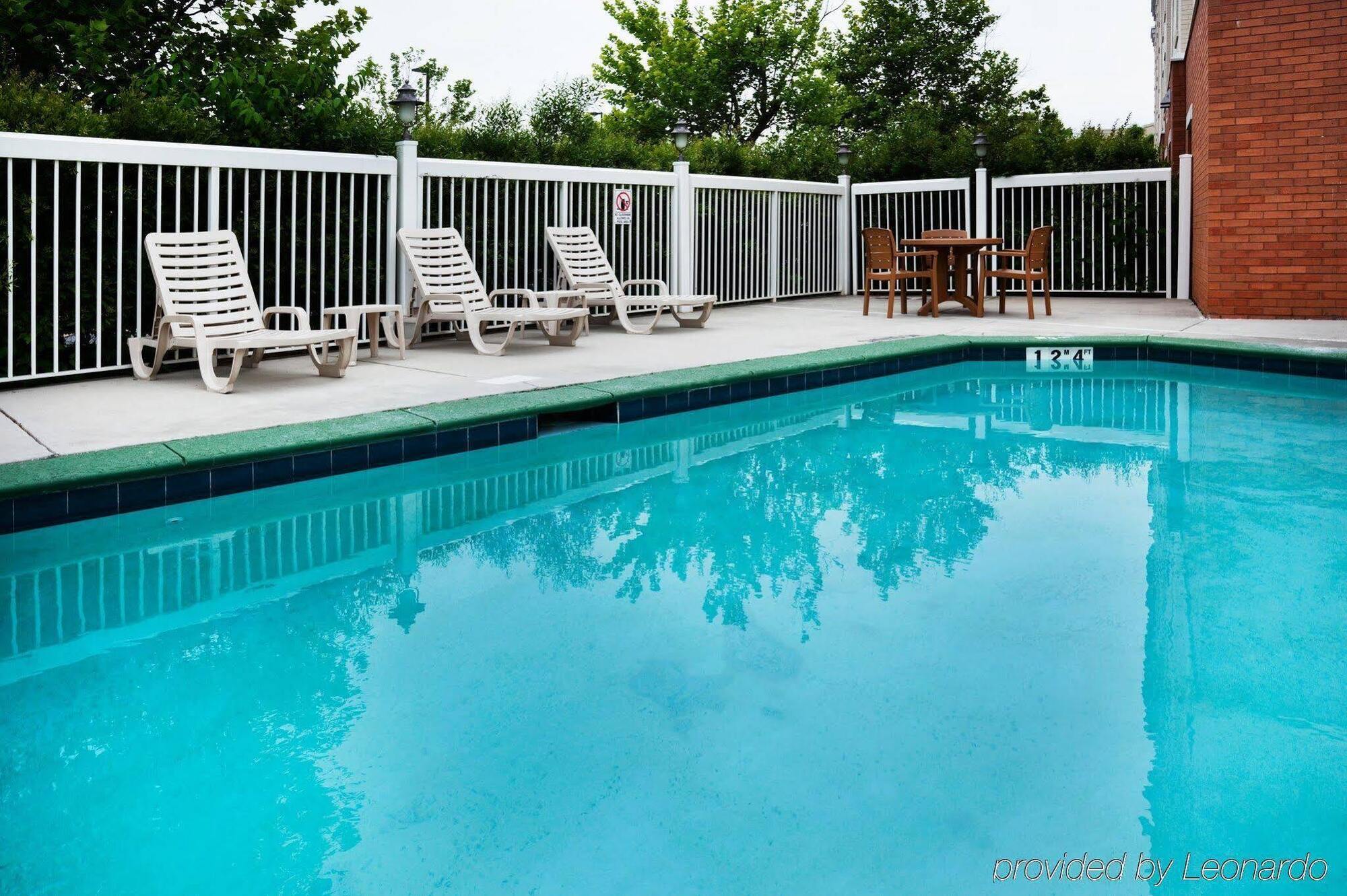 Comfort Suites Near Birkdale Village- Huntersville Exterior foto